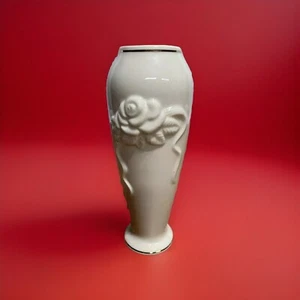Jarrón vintage Lenox porcelana de hueso mini brote adorno dorado 6,5 pulgadas de alto 2,5 de ancho. - Imagen 1 de 5