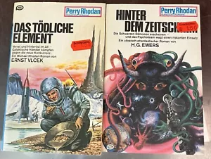 TWO (2) PERRY RHODAN 1977 GERMAN LANGUAGE SCIENCE FICTION PAPERBACK BOOKS Space - Picture 1 of 6