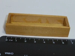 Holztablett b Maßstab 1:12 - Bild 1 von 1