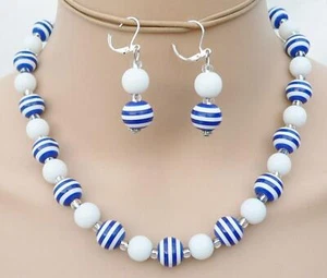 2er Schmuckset Halskette Ohrringe Perlen Resin Streifen gestreift Blau Weiß 021i - Bild 1 von 8