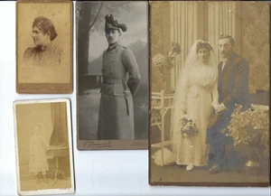 JUDAICA 22 PHOTOS from JEWISH FAMILY ARCHIVES VARIOUS COUNTRIES EARLY 1900s - Picture 1 of 12