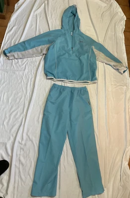 Vintage Reebok anos 90?? Conjunto de calças corta-vento femininas grandes azul claro - Imagem 1 de 4