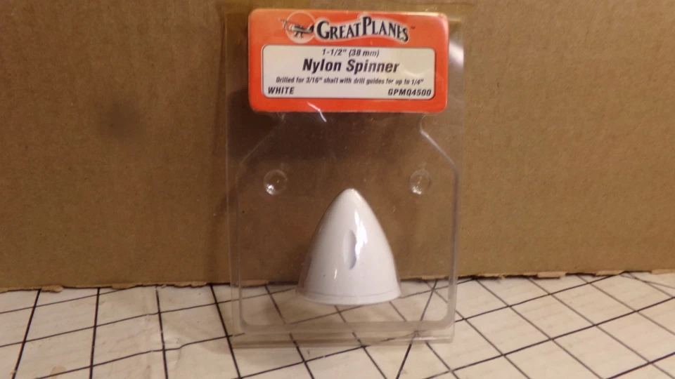 Great Planes 1 1/2" 38mm Nylon Spinner 3/16" Eixo Para Avião de Controle Remoto #GPMQ4500 - Imagem 1 de 3