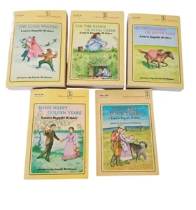 Vintage Lot of 5 Little House on the Prairie Books Laura Ingalls Wilder - Bild 1 von 11