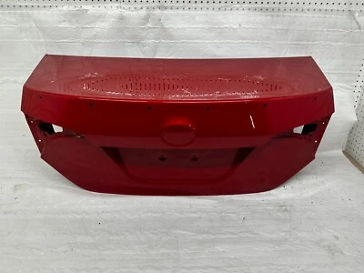MINT or NEW 2014 2015 2016 2017 2018 2019 TOYOTA COROLLA REAR TRUNK LID OEM Red Foto 1 de 4
