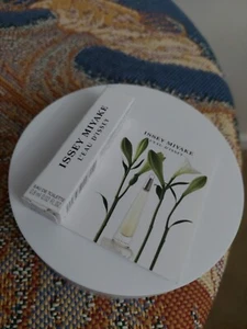 ISSEY MIYAKE "A DROP D' LESSEY" Women's EDP sample 0.02oz/0.8ml NIB - Picture 1 of 5