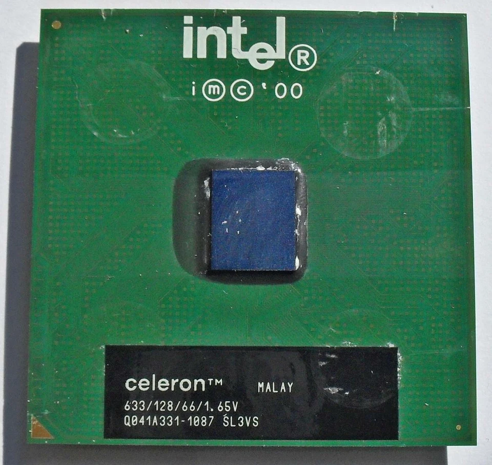 Cpu Intel Celeron SL3VS 633MHz / 128KB / 66MHz Socket 370  - Immagine 1 di 1