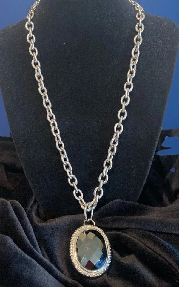 JTV Sophisticated Steel Oval Hematite Pendant Necklace Stainless 20" Italy - Image 1 of 4