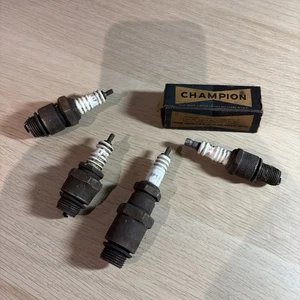 Candela di accensione vintage Champion 8 COM K-17 N-5 NGK BP5 più adattatore - Foto 1 di 11