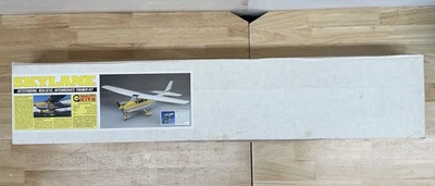 Kits de calidad global Skylane RC escala entrenador modelo avión kit 232310 72” Foto 1 de 4