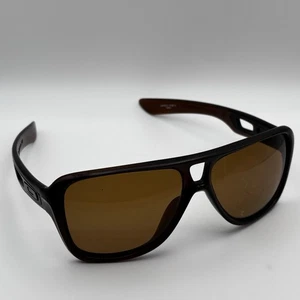 Oakley Dispatch II OO9150-09 Rootbeer Bronze Sunglasses 61mm Made in USA - Picture 1 of 12