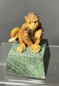 JAY STRONGWATER SQUIRREL MONKEY ON MARBLE Statue Figurine - Picture 1 of 9