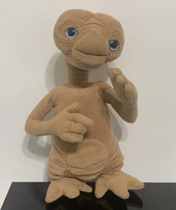 ET the Extraterrestrial Universal Studios Exclusive 9” Plush Stuffed Bean Bag - Picture 1 of 6