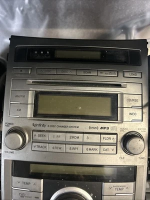 2007 Hyundai Veracruz CD收音机6光盘换碟机 — 第 1/3 张图片