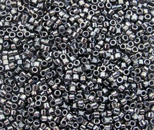 11/0 Miyuki DB0001 Gunmetal Delica Japanese Seed Beads, 5 Grams Tube - Picture 1 of 2