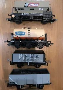 4 x OO SCALE WAGONS, GOOD CONDITION FREE POSTAGE! - Picture 1 of 10