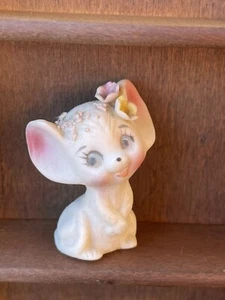Vintage Napcoware Mouse Figurine Wearing Flowers Japan - Picture 1 of 6