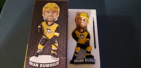 PITTSBURGH PENGUINS BRIAN DUMOULIN THIRD JERSEY SERIES BOBBLEHEAD! 4TH IN SERIES Cover