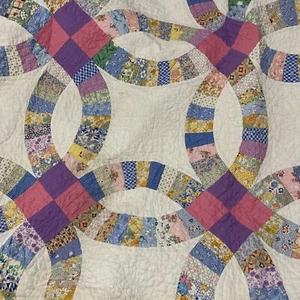 Antiker handgenähter Ehering Muster Quilt 82”x 98” wunderschön - Bild 1 von 24