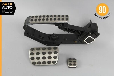 Juego de 3 aceleradores de pedal de freno de estacionamiento de gasolina OEM Mercedes R230 SL500 SL550 Foto 1 de 4