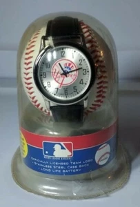 New York Yankees Adult Size Watch And MLB Rawlings Yankee Logo Baseball Set NOS - Picture 1 of 6
