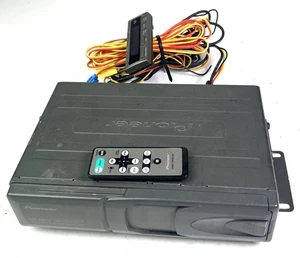 Pioneer CDX-FM677 6 Disc CD Changer W Remote & Display - Picture 1 of 9