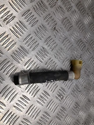 Ford Mustang VI 2016 Essence Tuyau de liquide de refroidissement moteur ATV38317 - Image 1 of 4