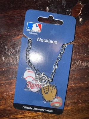 Game Time 101612 MLB Minnesota Twins Charm Necklace - Image 1 of 2