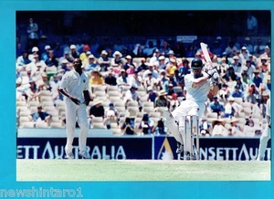 #NN. #39. CRICKET PHOTOGRAPH - MICHAEL SLATER - Picture 1 of 1