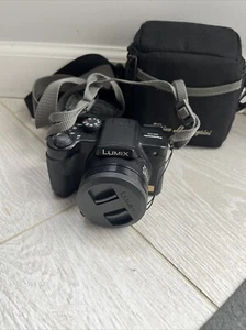 Panasonic LUMIX DMC-FZ5 5.0MP Digital Camera W/ CASE GREAT COND. - Picture 1 of 13