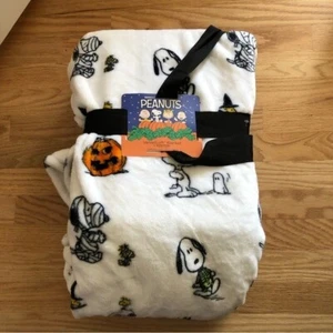 Peanuts Samt Loft Decke Halloween Kürbis Charlie Brown Snoopy NEU Twin - Bild 1 von 4