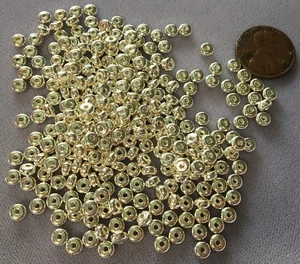 TWO GROSS (288 BEADS) 4.5mm Beadsmith Saucer-Shaped Silver-plated Spacer Beads - Picture 1 of 3