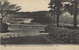 PAU 64 Chaîne des Pyrénées vue prise du Square St Martin CPA Édit. Lévy 1910-20 - Foto 1 di 2