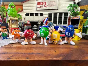 M&M's Mini Figure 5 Set CANDY Character PVC Collectible Toy New - Picture 1 of 4