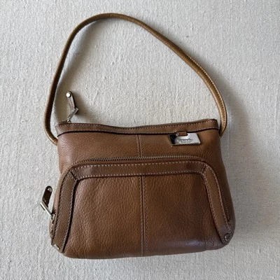 Tignanello коричневый шагреневой наплечная кожаная сумка/сумочка 1989 читать - Изображение 1 из 4