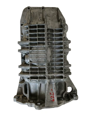 Ford Fiesta 2011-2019 cárter de aceite de motor sin montaje turbo OEM 1,6 L Foto 1 de 4