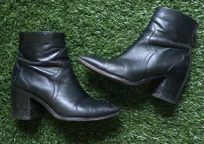 Frye Flynn Botines Cortos Cuero Negro Interior Cremallera Botas Mujer’s Talla 9 Foto 1 de 4