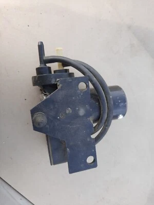 94-97 JAGUAR XJ6 CONTROL DE CRUCERO ACTUADOR DE VACÍO MOTOR HELLA 003 572  Foto 1 de 4