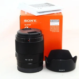 "Mint" Sony FE 35mm f/1.8 SEL35F18F Wide Angle Lens SONY E Mount #05013 - Picture 1 of 11