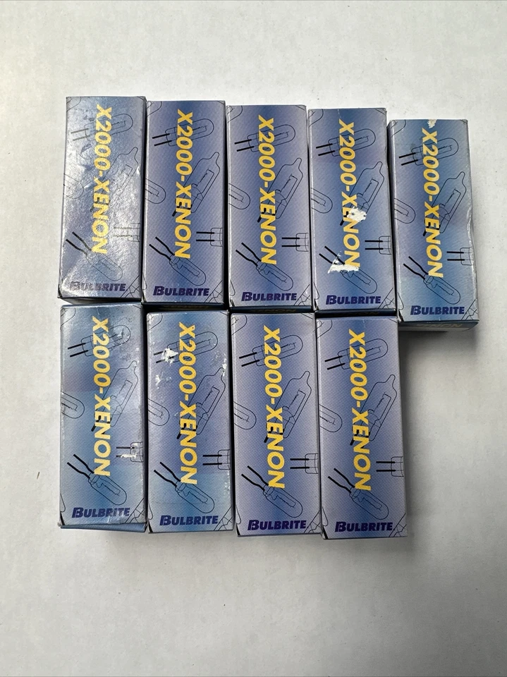 9 Pack 10 Watt T3 G4 Base 24 Volt 10000 Hour Frost Xenon Lightbulb - Image 1 of 3