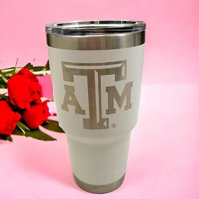 Yeti Rambler 30 oz con gráfico "ATM"  Foto 1 de 2