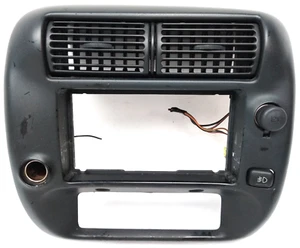 Ford Ranger 1995 2004 radio bisel tablero medio moldura panel ventilación de aire central OEM I65 - Imagen 1 de 20