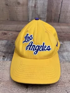 Los Angeles Lakers Nike Fitted Yellow Hat 61R - NBA - Lakers Purple Yellow - Picture 1 of 18