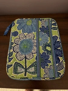 Vera Bradley iPad/Tablet Sleeve Zip Cover, Quilted, Blue/Green Floral In EUC - Bild 1 von 6