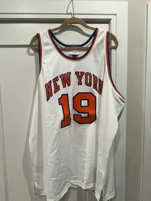 New York Knicks #19 Willis Reed Basketball Jersey White Mitchell And ness 3XL - Image 1 of 2