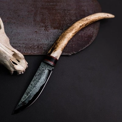 Готовый к подарку нож из дамасской стали 12,8 дюйма с накладным монтажом для охоты + кожаные ножны - Изображение 1 из 4