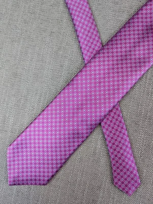 NUEVO CON ETIQUETAS Corbata David Donahue Para Hombre Ciruela 100% Seda Corbata Rejilla Geométrica Hecha en EE. UU. Foto 1 de 4