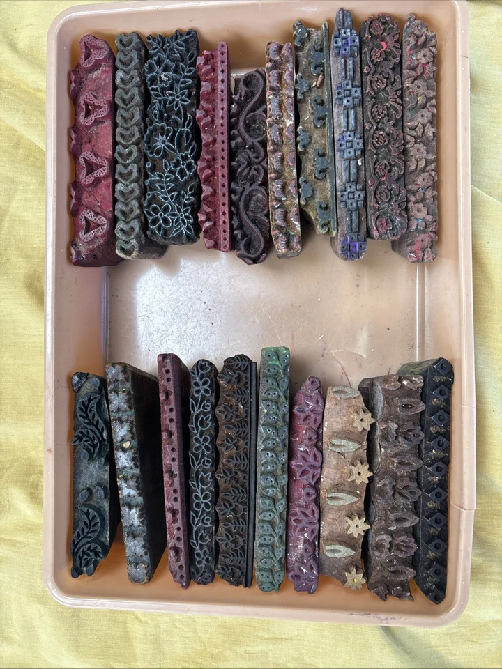 Vintage Hand-Carved Indian Wooden Printing Blocks : Textile Fabric Stamps 10963 - Image 1 of 4