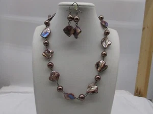 Bronze & Brown Shell & Faux Pearl Necklace & Pierced Drop Earrings Set #18w - Picture 1 of 6