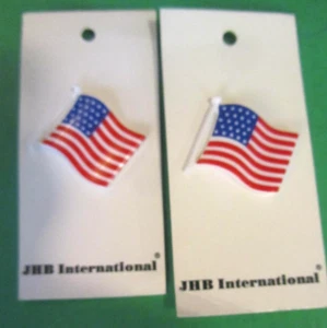 (2) VTG JHB 1" RED WHITE BLUE STARS STRIPES FLAG PLASTIC SHANK BUTTONS NOC-C21 - Picture 1 of 2